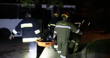 У Києві з-під завалів дев'ятиповерхівки дістали тіло загиблого чоловіка