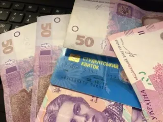Сенсація для студентів: кому піднімуть стипендії у 2025 році