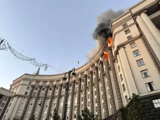Удар по Кабмину - блеф Кремля: как Путин пытается повышать ставки при плохих картах