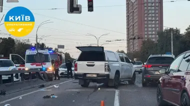В Киеве военный на авто выехал на встречную: 2 погибших – ГБР