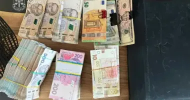 В Днепре разоблачили схему поставки агропродукции в РФ: 37 обысков, семеро задержанных