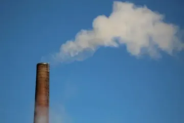 Україна на шляху до кліматичної відповідальності: як влада і бізнес вчаться рахувати викиди