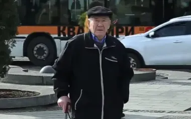 Можна лишитися без грошей: що буде, якщо не знімати пенсію з картки