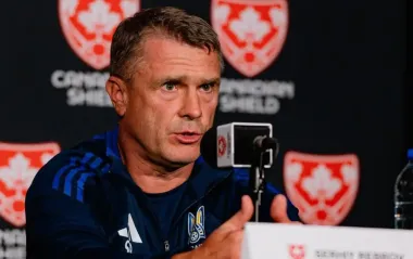 "Будь ласка, підіть у відставку": фанати атакували Реброва після нічиєї з Азербайджаном