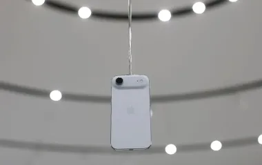 iPhone Air став найтоншим смартфоном Apple: що важливо знати про батарею
