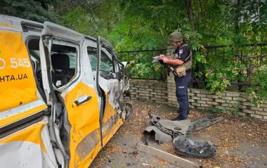 Поліція показала евакуацію з Ярової, де росіяни вбили 25 людей (відео)