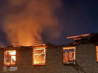 "Есть разрушения и повреждения": россияне атаковали "шахедами" учебное заведение в Сумах (видео)