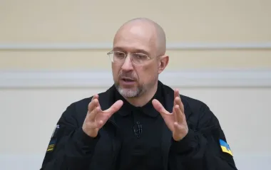 Україна має виробляти 400 000 дронів на місяць, щоб конкурувати з РФ, - Шмигаль