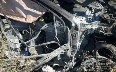 Occupiers struck civilian car in Spodobivka, Kharkiv region: three people hospitalised. PHOTO