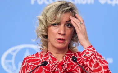 Захарова обвинила Зеленского в "убийстве украинцев на западные деньги" (видео)