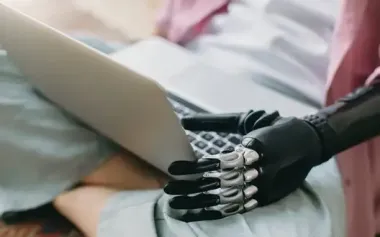 "YE-PROTEZ": with the support of the Andrii Matiukha Foundation, a digital hub for people with amputations was created