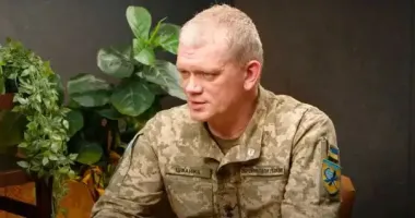 Ексміністр Ігор Швайка критикує виїзд дітей за кордон, але його власні – у Бельгії