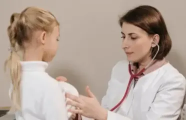 Коли дитина часто хворіє: як зрозуміти чи це слабкий імунітет чи збільшені аденоїди