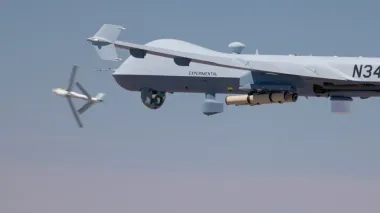 Впервые в истории: США запустили дроны-камикадзе Switchblade 600 с беспилотника (фото)