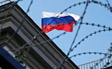 U.S. to urge G7 partners to impose 50–100% secondary tariffs on China and India for buying Russian oil – Bloomberg