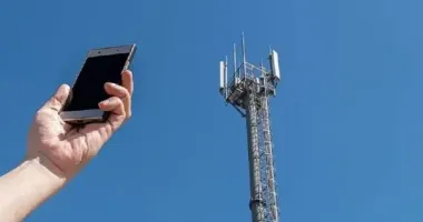 Украинцев предупредили об отключении мобильного интернета