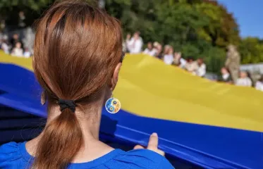 Сейм Польши изменил правила выплаты помощи "800+" украинцам: кто останется без денег