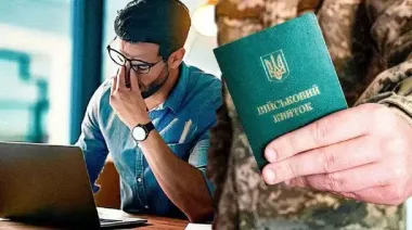 Мобілізація в Україні: Кабмін змінив правила бронювання працівників — усі подробиці
