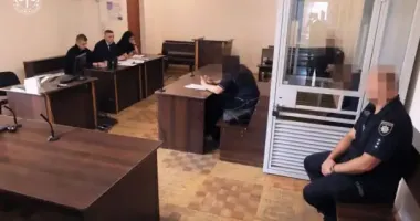 На Хмельнитчине двое мужчин подозреваются в изнасиловании несовершеннолетней