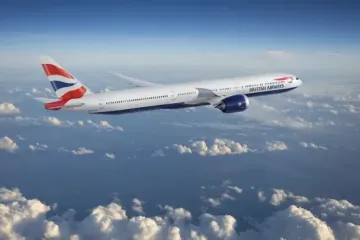Пьяная пилотка British Airways устроила драку с полицией на борту самолета: подробности инцидента