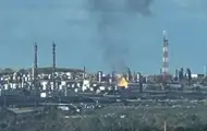 Дрони вдарили по НПЗ в російському місті