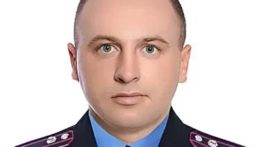 Поки українці донатять останні копійки на ЗСУ, податківець із Черкас Олександр Кужим купує люксове авто