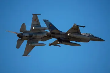 Ukraine-Russia war latest: Romania scrambles jets after ‘drone incursion’ as Zelensky warns conflict is expanding