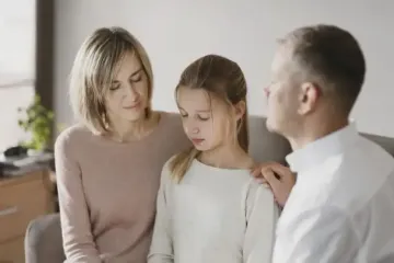 Эта опасная фраза разрушает детям жизнь: родители ни в коем случае ее не должны говорить