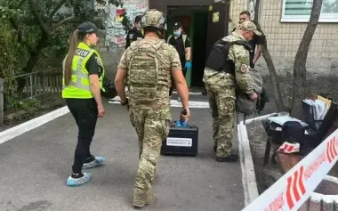 Grenade blast in Kyiv apartment leaves dead and injured. PHOTO