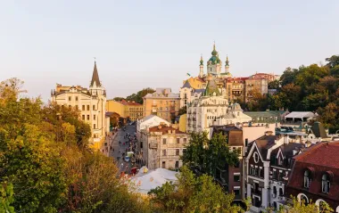 У Києві під час "реставрації" знищили інтер’єри пам'ятки XIX століття на Андріївському узвозі