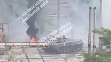 Звуки пострілів та клуби диму: у Киві знімають фільм про війну
