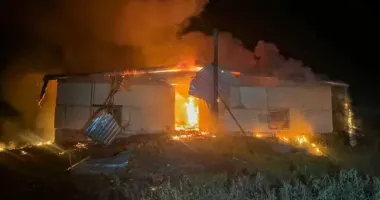 В Харьковской области из-за ночной атаки вражеского дрона возник пожар на агропредприятии