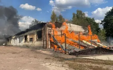 Russians shelled centre of Semenivka in Chernihiv region: man was wounded, hospital and houses were damaged. PHOTOS