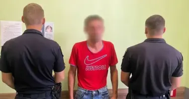 В Умані 39-річний чоловік намагався ножем вбити 18-річного колегу