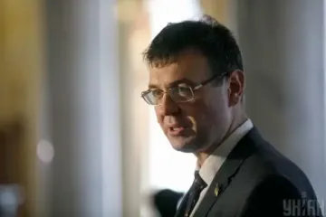 Гетманцев обвинил украинцев в низких пенсиях и зарплатах