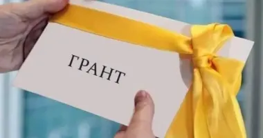 Від мрії до бізнесу: як грант допоміг харків'янці створити власний бренд сумок