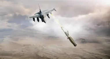 Дешево, но эффективно: самолеты Typhoon будут сбивать дроны ракетами APKWS (видео)