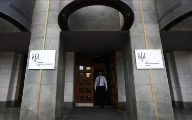 ВАКС стягнув в дохід держави активи російського сенатора Калашника на понад 95 млн грн