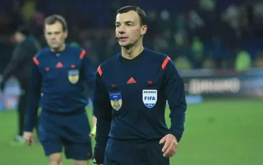 ИИ заменит судей в футболе? Тренер "Ливингстона" рассказал о будущем игры с камерами
