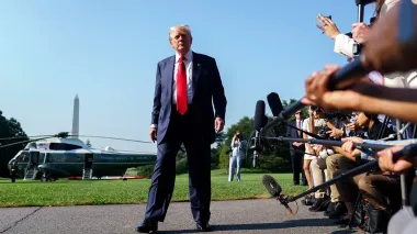 "Перевернул ситуацию": Трамп выдвинул ЕС невыполнимые условия, чтобы избежать давления на Путина, — WSJ