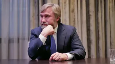 Печерський суд заочно арештував екснардепа Новинського