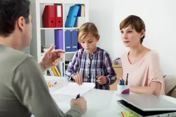 Дитина відсутня на уроках: який документ вимагатимуть від батьків