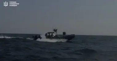 Бойцы ГУР высадились на Тендровской косе и уничтожили вражеский тягач "Витязь"