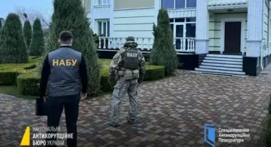 "Яйця по 17 грн" для ЗСУ: НАБУ та САП розкрили матеріали слідства про розкрадання у Міноборони