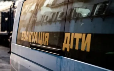 Долго не могли выехать из оккупации. Украина спасла еще троих детей