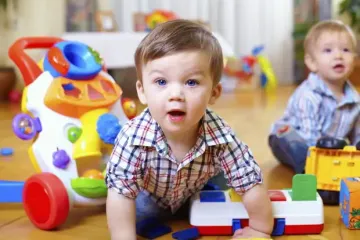 Зміна прізвища для дитини: коли це можливо та куди звертатися батькам
