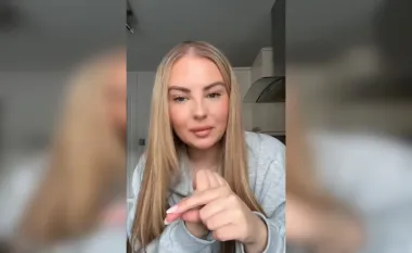 Как заработать в TikTok: женщина получила более 1,6 млн гривен за работу в телефоне