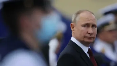 Застала любовницу в своей квартире: кто рассказал жене Путина о его изменах