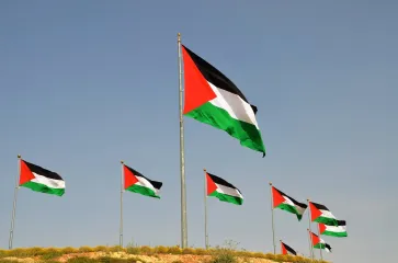 Britain, Canada and Australia recognize Palestinian state