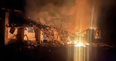 Наслідки обстрілів Сумщини: пошкоджені склади, будинки, школа та дитсадок